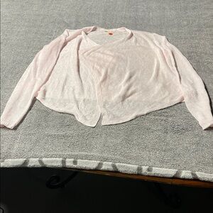 Eileen Fisher Pale Pink Scoop Neck Lightweight Knit Sweater